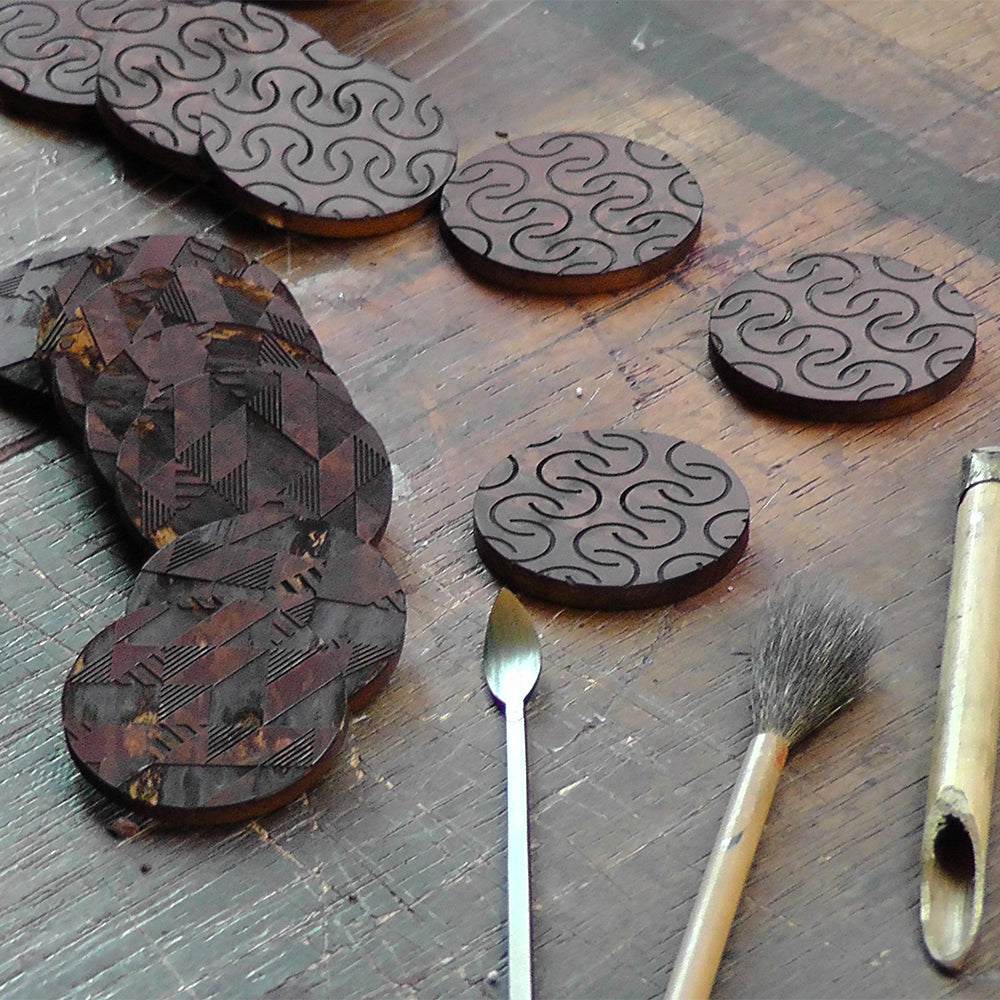 ブローチ KAVERS KVR_015 亀甲(吉野 学)