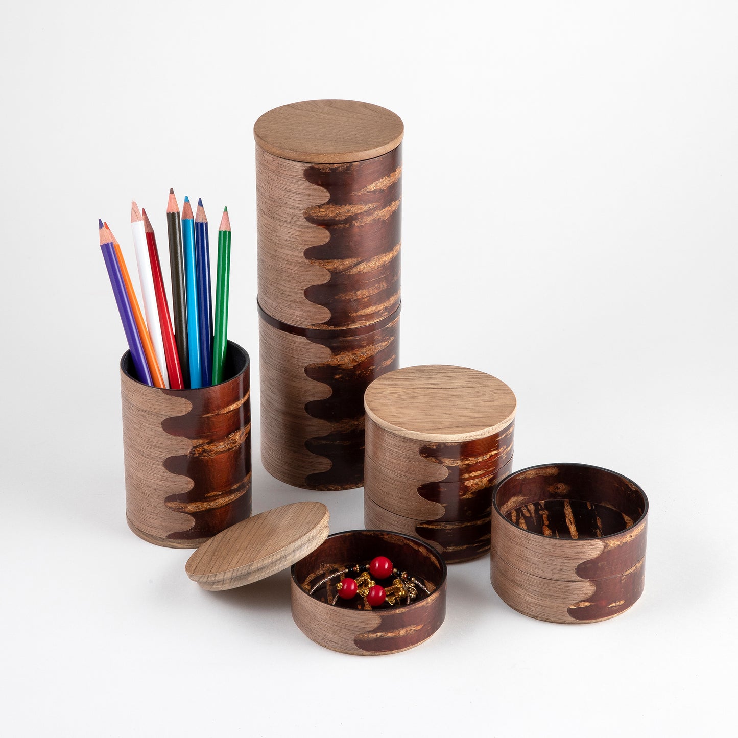 ペンスタンド BUCHI (冨岡美貴)